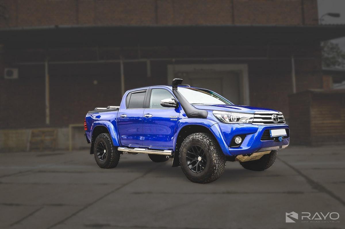 #7 Toyota Hilux Arctic Truck by RAYO off road centrum 4x4