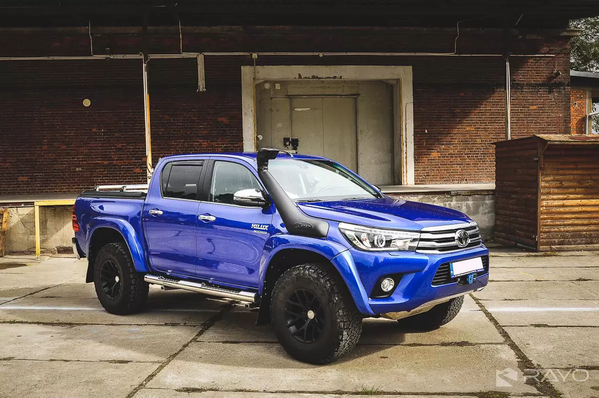 #7 Toyota Hilux Arctic Truck by RAYO off road centrum 4x4