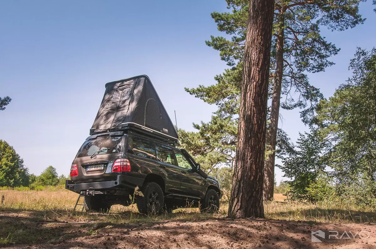 #10 Toyota Land Cruiser 100 by RAYO off road centrum 4x4