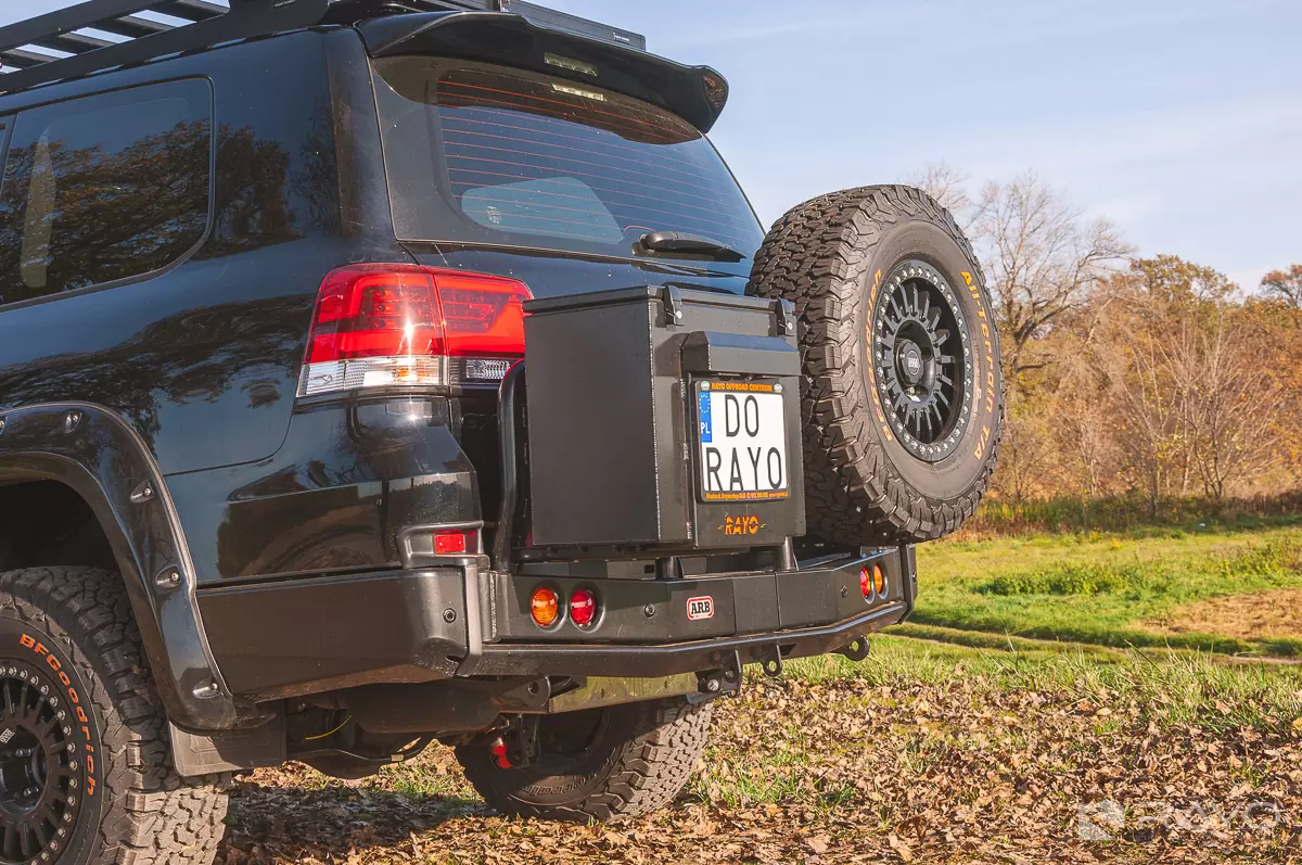 #12 Toyota Land Cruiser 200 by RAYO off road centrum 4x4