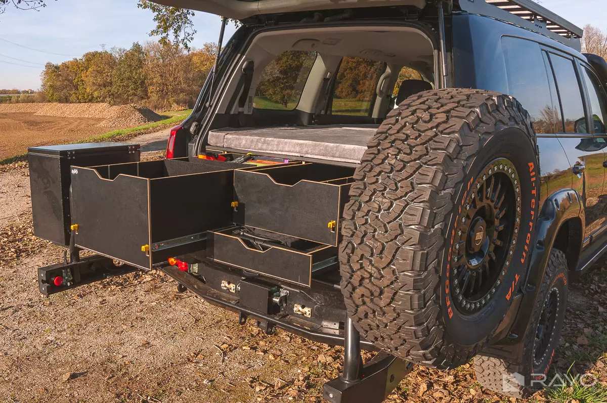 #12 Toyota Land Cruiser 200 by RAYO off road centrum 4x4